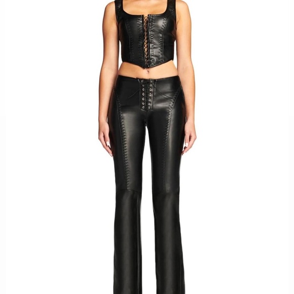 I.AM.GIA. Set - Picture 3 of 5